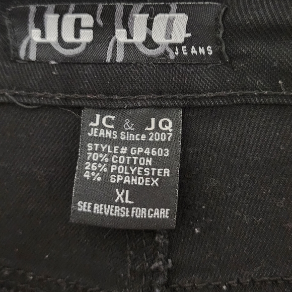 JCJO Jean's - Picture 5 of 5